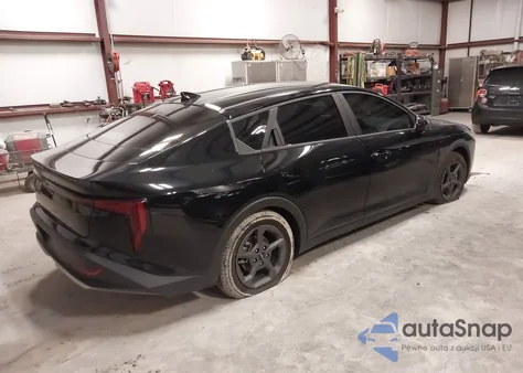 2025 Kia K4 Lxs из США, поврежденный, VIN 3KPFT4DE2SE164357